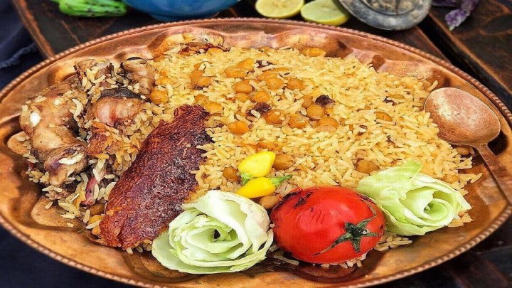 طرز تهیه کله پاچه پلو شیرازی ترفند گرفتن بوی زهم کله پاچه و ترکیب ادویه