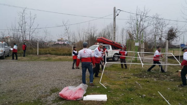 اجرای مانور مقابله با سیل و آبگرفتگی در روستای کماکل رشت