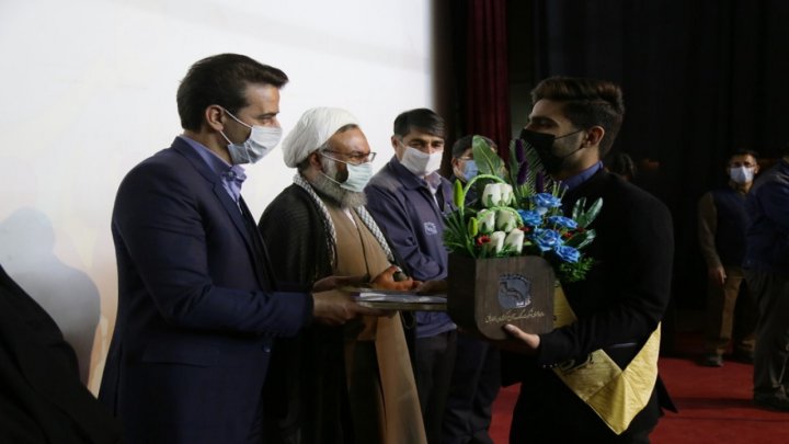 دانش آموزان بافقی نام بافق را به عنوان مهد معادن ایران در کشور بشناسانند