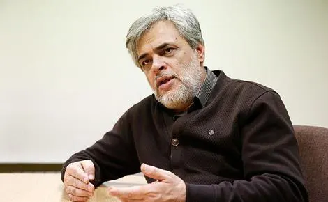 آقای صدا و سیما! این مجریان بچه گانه مقصرند
