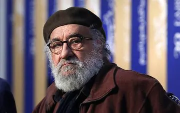 حمله وحشیانه کیهان به حامد بهداد و اکتای براهنی