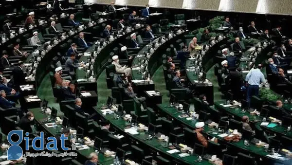 فردا مجلس تعطیل بود