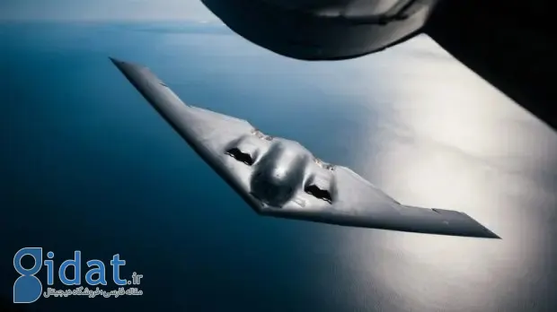 a-b-2-in-flight-over-england-1-620x348_11zon