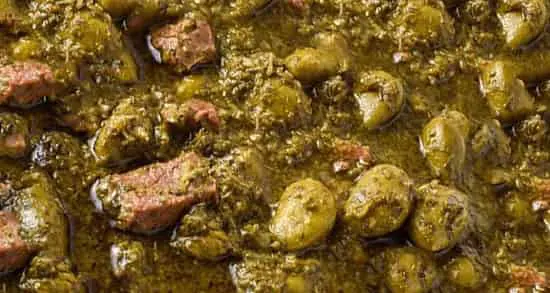 طرز تهیه دو خورش بی‌نظیر برای روزهای بهاری 