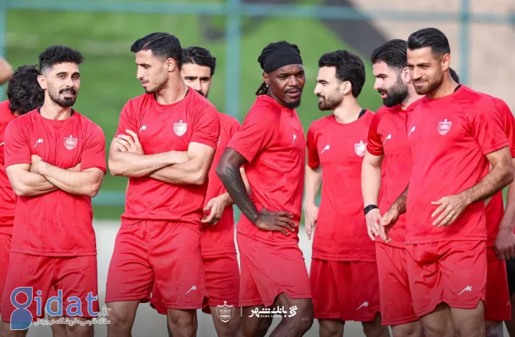 هواداران پرسپولیس تصاویر اورونوف را سانسور کردند