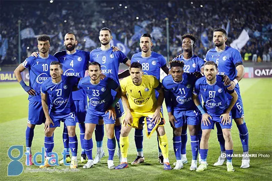 باشگاه استقلال با دو ملی پوش به توافق رسید