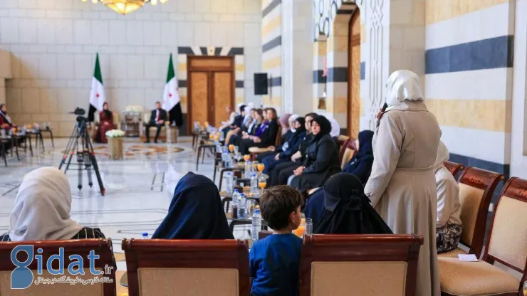 قابی متفاوت از جولانی و همسرش در یک مراسم
