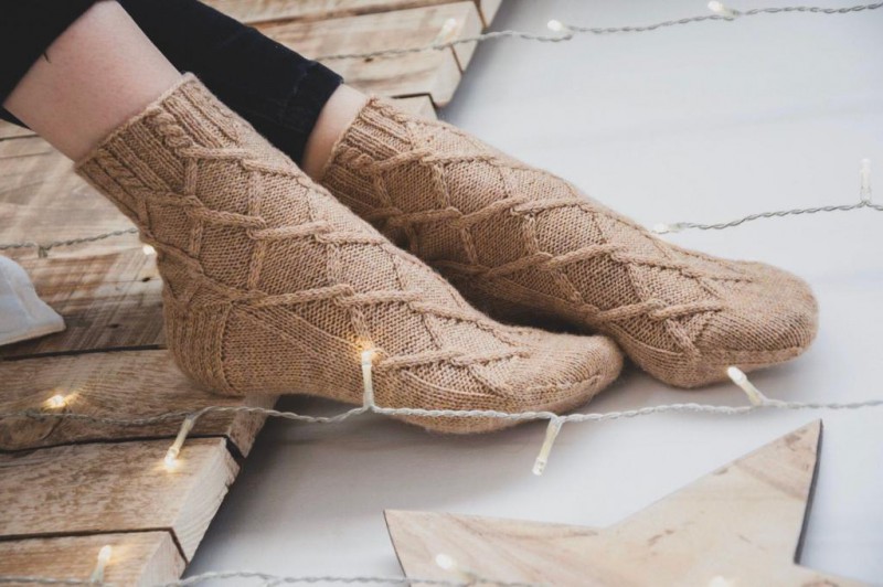 صادرات جوراب به باکو به کمک آراد برندینگ