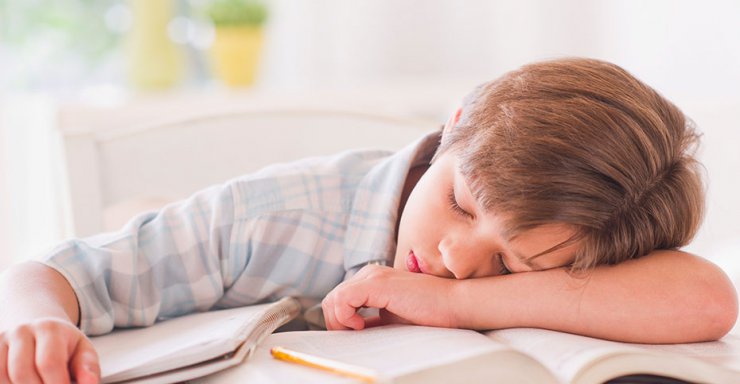 دلیل خستگی کودکان چیست؟