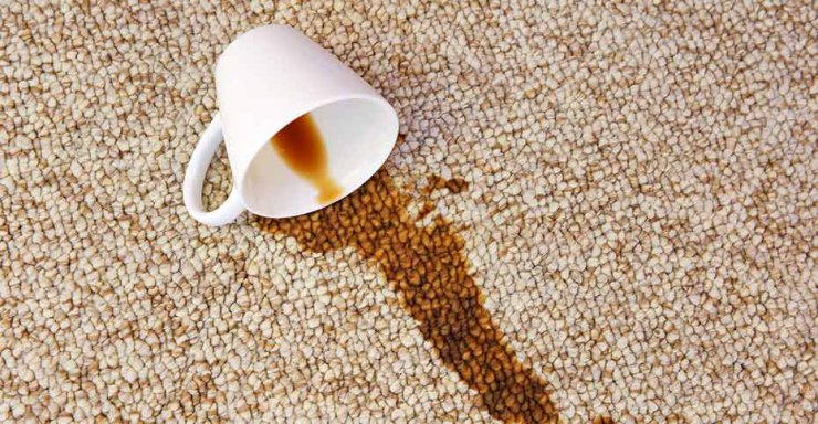 چگونه لکه قهوه را از فرش پاک کنیم؟
