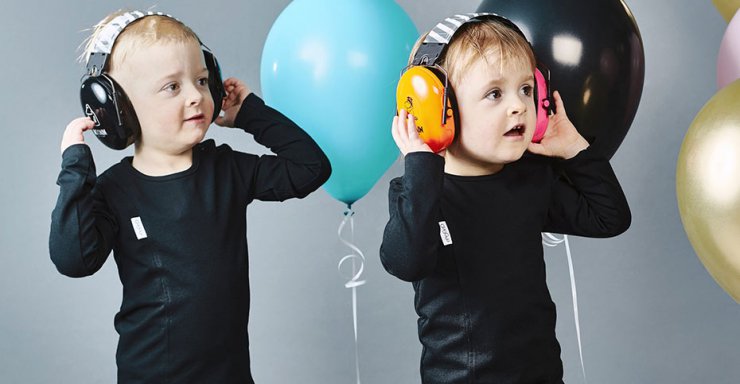 آیا هدفون برای شنوایی کودک شما مضر است؟
