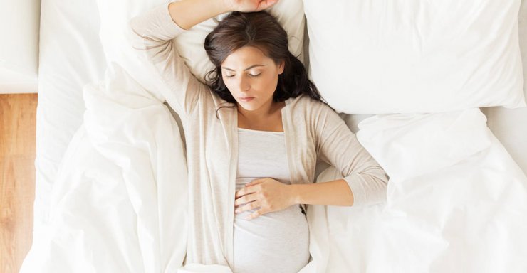 5 دلیل که نمی توانید در سه ماهه سوم بارداری بخوابید