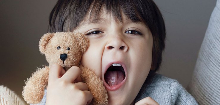 ۱۰ روش مفید برای مقابله با بی خوابی در کودکان