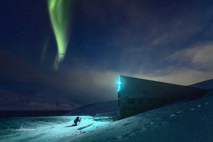 اسپیس ایکس و وان وب به قطب شمال اینترنت ماهواره ای می رسانند