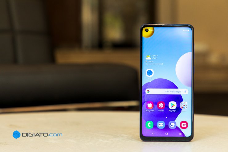 سامسونگ تولید نمایشگر گوشی های هوشمند را در هند کلید زد