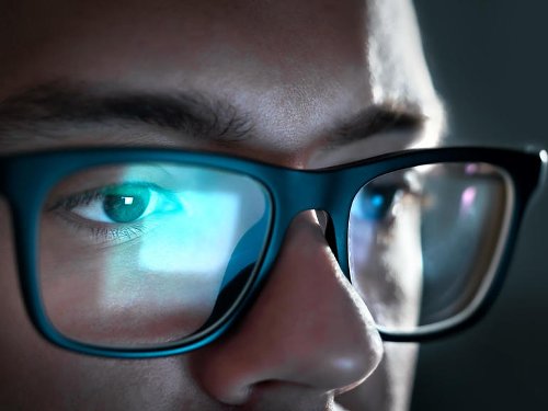 مارک زاکربرگ: توسعه عینک واقعیت افزوده از بزرگترین چالش های فنی دهه اخیر خواهد بود