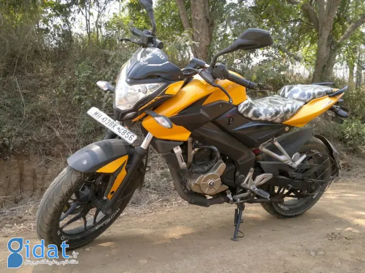 باجاج ان اس ۲۰۰