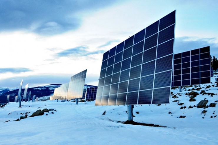 چرا شاهد احداث مزارع خورشیدی در سرزمین یخ زده آلاسکا هستیم؟