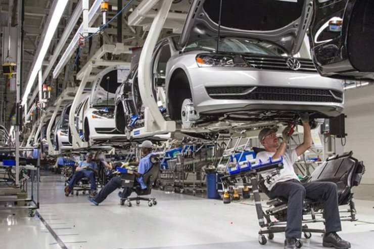 تولید خودرو در اروپا، هفته ی آینده از سر گرفته می شود