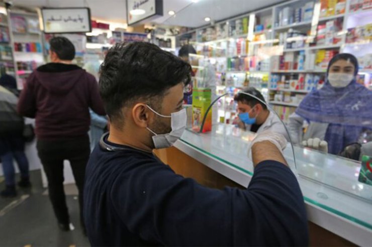 فروش ماسک و دستکش در داروخانه ها آزاد شد
