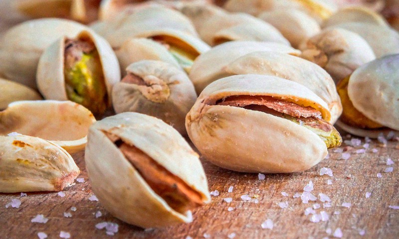 ۷ فایده پسته