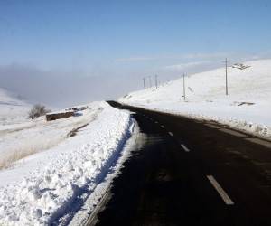 امروز جاده های 15 استان برفی و بارانی است
