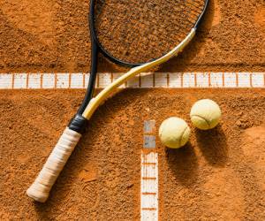 با ورزش تنیس بیشتر و کامل تر آشنا شوید