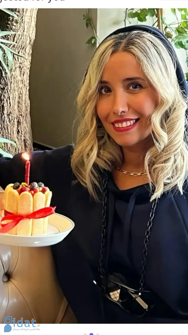 تولد ۴۲ سالگی خواننده زن گروه آریان