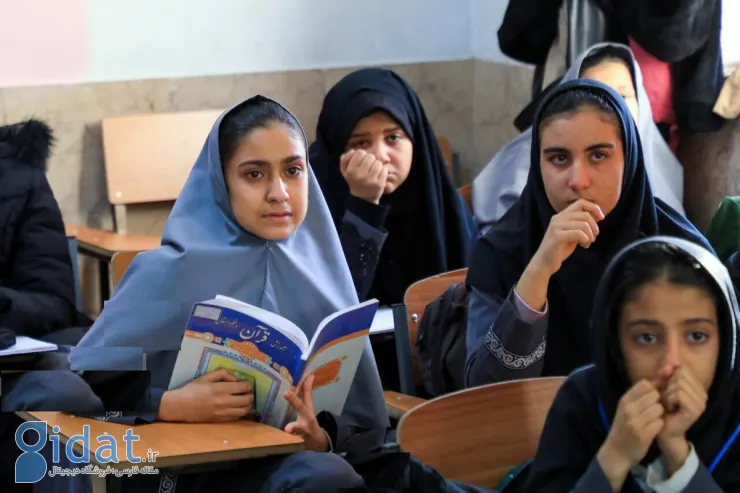 آموزش: پلیس اصلا در مدارس حضور ندارد