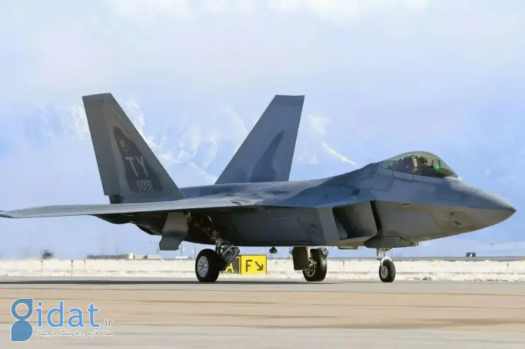 چرا جنگنده اف-۲۲ رپتور هرگز از روی ناوهای هواپیمابر عملیات انجام نمی‌دهد؟