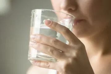 نوشیدن آب در این زمان باعث کاهش وزن می شود