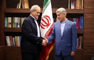 پشت صحنه جدایی اقتصاددان محبوب از پزشکان
