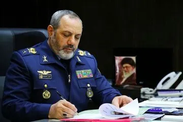 وزیر دفاع: ما نمی‌توانیم در کنار آمریکا باشیم