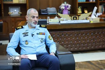 قدرت‌نمایی خلبانان ایرانی F-۴‌ در برابر F-۱۸ آمریکایی‌ها