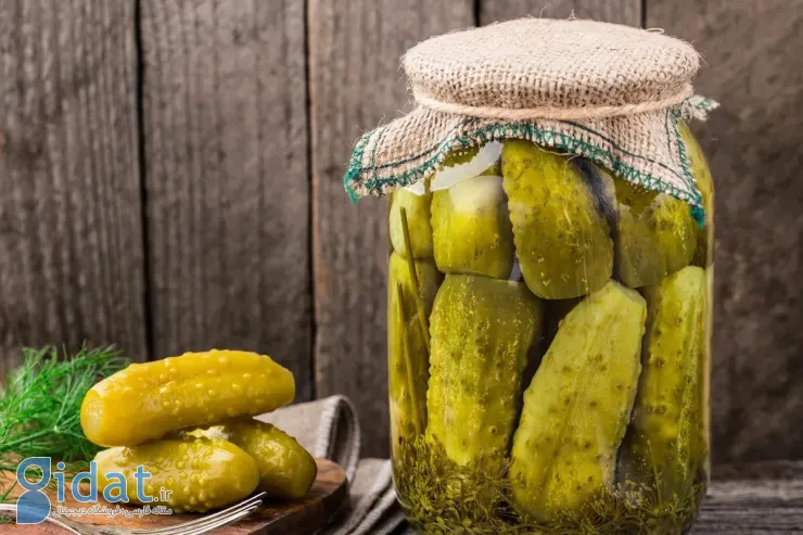 آیا لایه سفید روی آب خیارشورهای فله‌ای خطرناک است؟