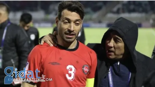 ماجرای درگیری لفظی خداداد و شجاع در وسط بازی!