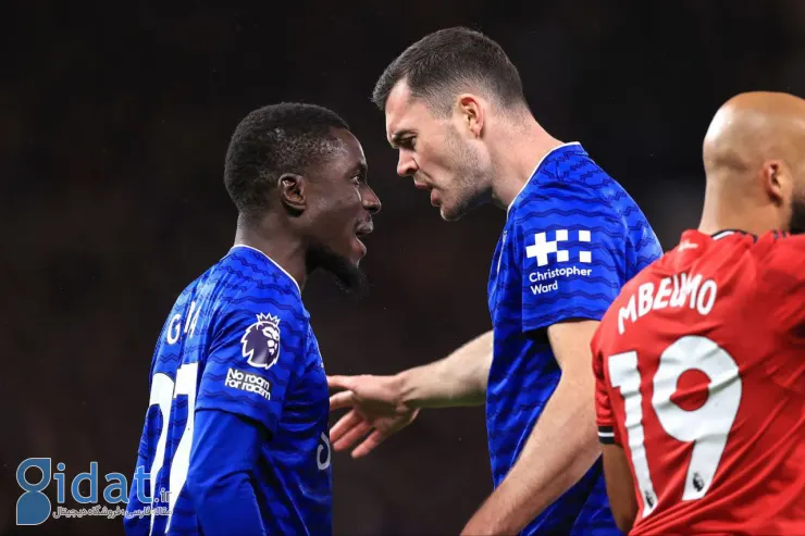 تیم آموریم با 10 نفر به اورتون باخت!