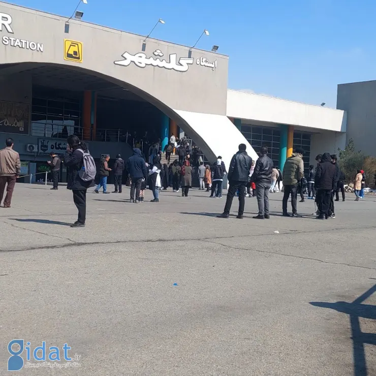 آتش سوزی در متروی گلشهر باعث فرار مسافران شد