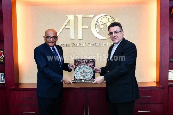 ملاقات سفیر ایران در مالزی با دبیرکل AFC (عکس)