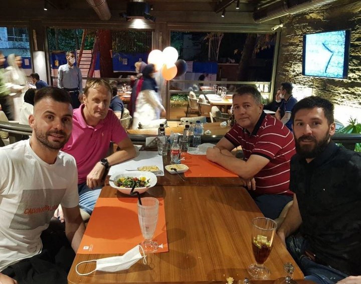 دورهمی کروات های فوتبال ایران در الهیه (عکس)