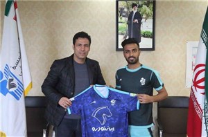 عیدی: سرمربی تیم ملی، جوانان پیکان را هم ببیند