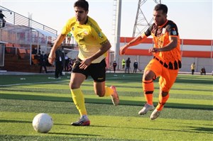 سپاهان با درخشش حسینی به قلعه نویی رسید (عکس)
