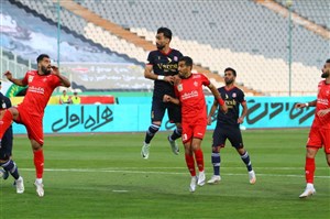 بیژن: معتقدیم هر دو گل پرسپولیس آفساید بوده