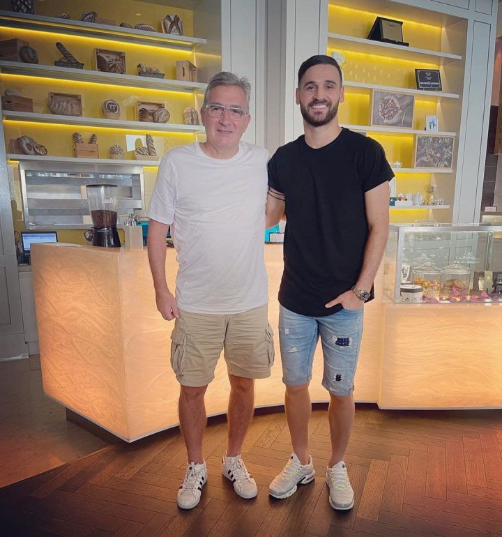 دیدار دوباره بازیکن و سرمربی سابق پرسپولیس (عکس)