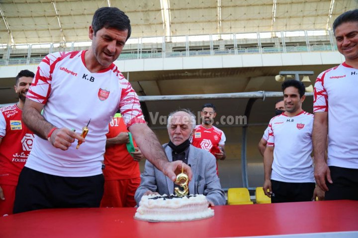 جشن تولد خوردبین با حضور پرسپولیسی ها (عکس)