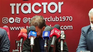 فیروز کریمی از سرمربیگری تراکتور استعفاء داد