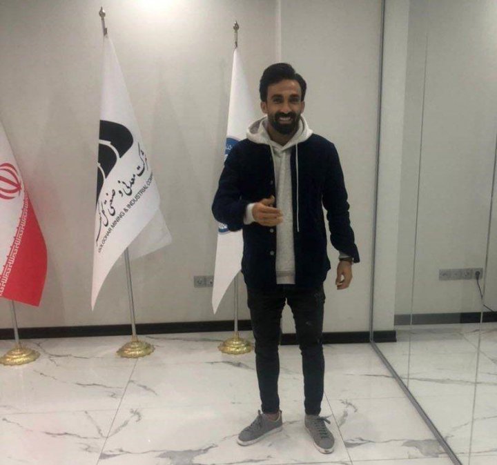 موسوی از استقلال به گل گهر رفت(عکس)