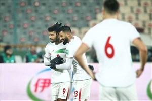 ایران 1 امارات 0؛ شکست ناپذیر بدون تماشاگر و با یار کمتر