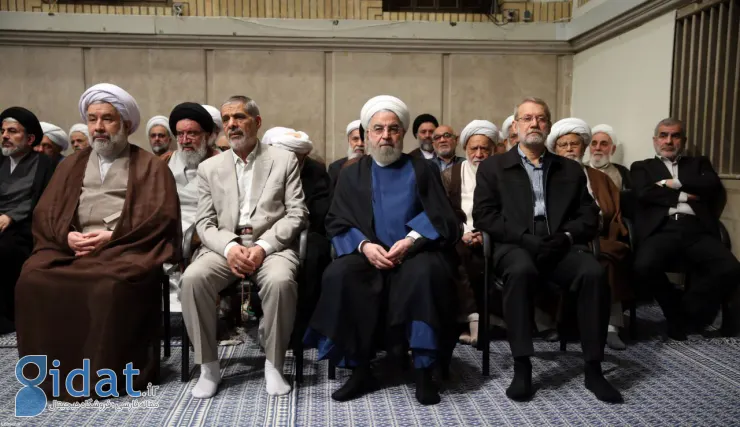 عکس لاریجانی و روحانی در کنار هم در بیت رهبری