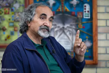 آزاد ارمکی: سیاست هدف طبقه متوسط ​​نیست؛ بلکه ابزار آن است